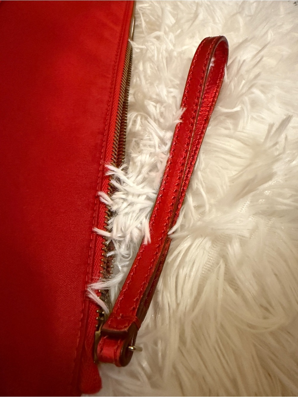 Fendi Vintage Red Satin Wristlet Clutch Evening Bag Y2k with COA - Picture 4 of 16